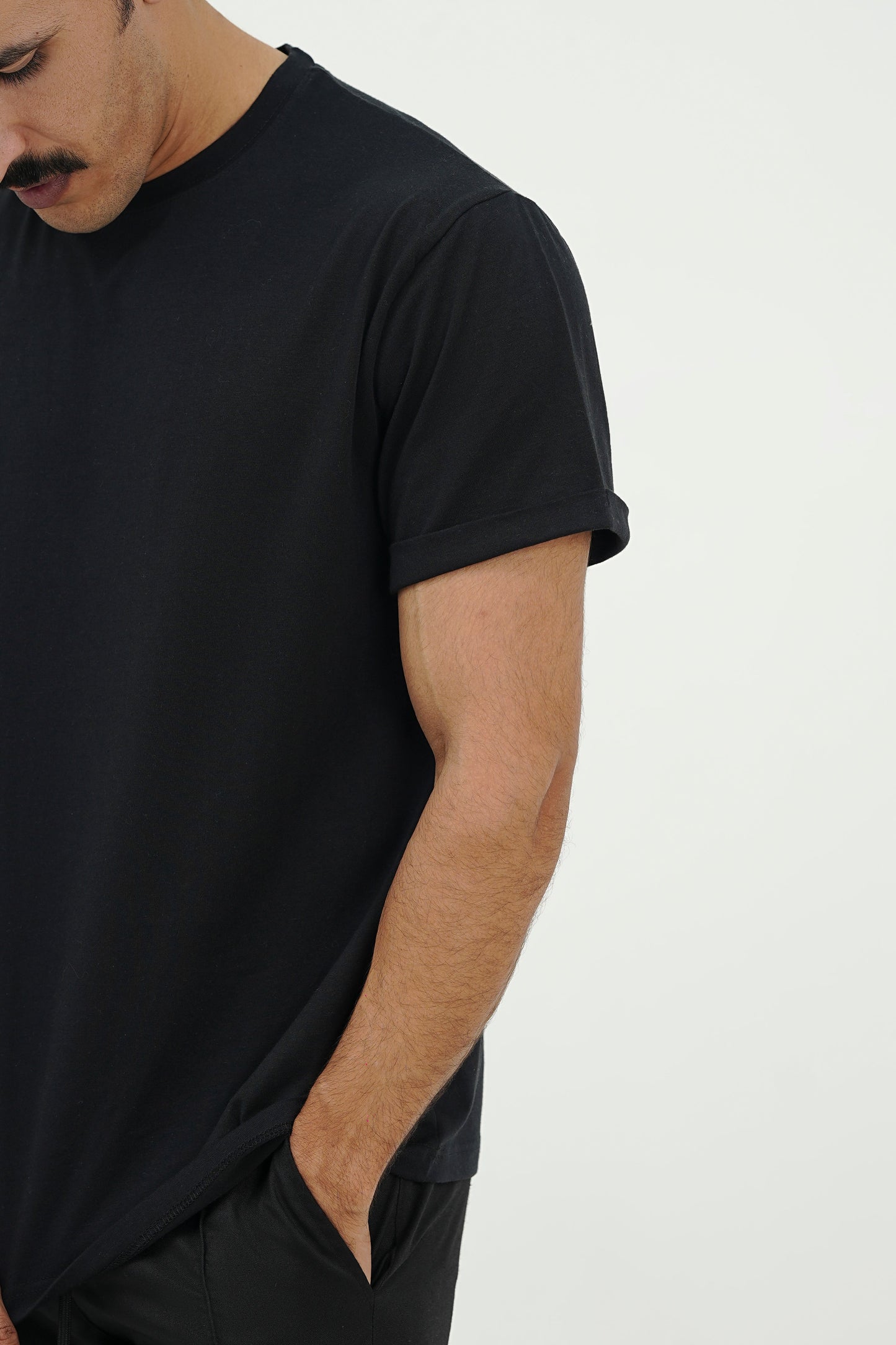 Black Crew Neck T-Shirt (Half-Sleeve)